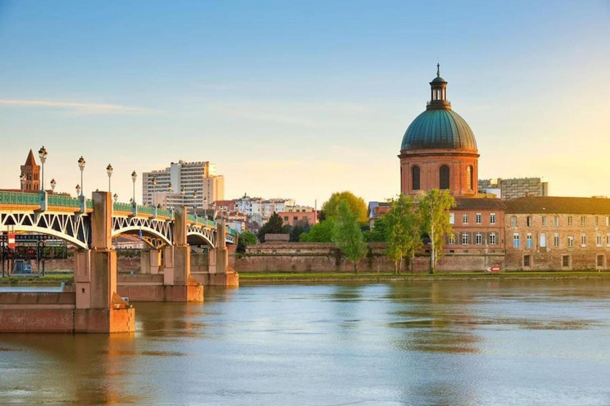 Montaudran Place Dupuy - Vue Panoramique -Metro Toulouse Exteriér fotografie