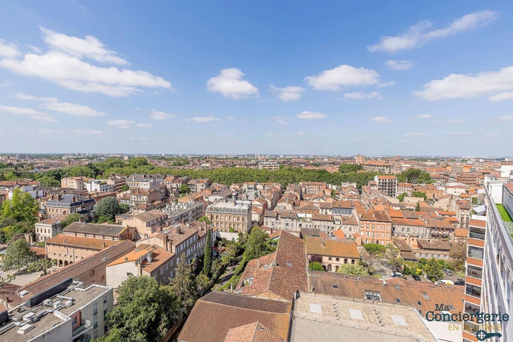 Montaudran Place Dupuy - Vue Panoramique -Metro Toulouse Exteriér fotografie